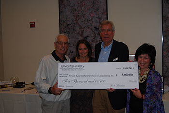 Park Shore Country Day Camp Supports 5th Annual Golf Outing Park Shore Country Day Camp Supports 5th Annual Golf Outing